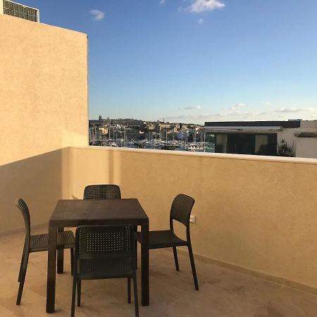 Point - Sir William Reid Daire Gzira Dış mekan fotoğraf