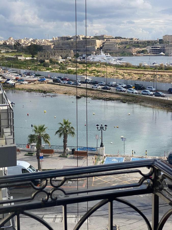 Point - Sir William Reid Daire Gzira Dış mekan fotoğraf