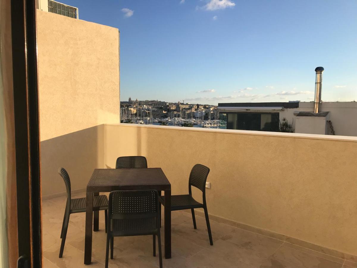 Point - Sir William Reid Daire Gzira Dış mekan fotoğraf